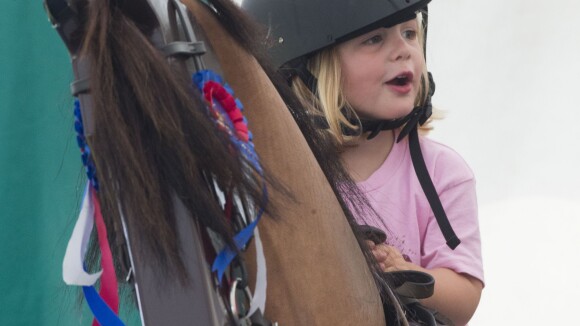 Mia Tindall, 3 ans : La fille de Zara Phillips en selle, la relève est assurée !