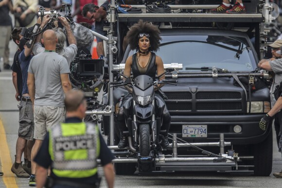 Zazie Beetz sur le tournage de Deadpool à Vancouver le 8 août 2017.