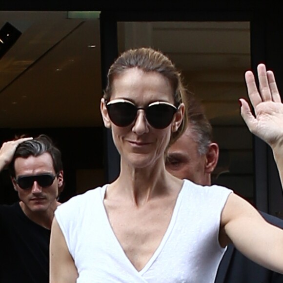 Exclusif - Céline Dion sort de l'hôtel Raphael, à Paris, France, le 7 août 2017.