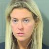 Kate Major, l'épouse de Michael Lohan, a été arrêtée dimanche 23 octobre 2016 après avoir agressé un agent de police à Palm Beach (Floride). Alcoolisée, elle a également été placée en cellule de dégrisement pour "trouble à l'ordre public".