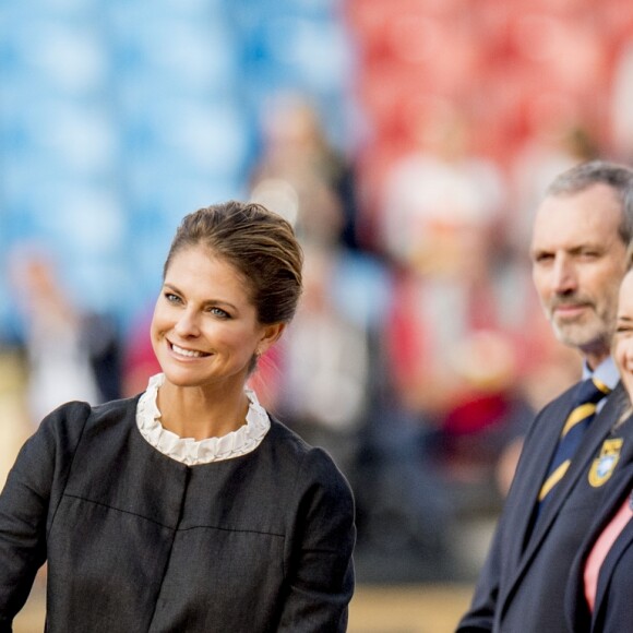 La princesse Madeleine de Suède était heureuse d'inaugurer lundi 21 août 2017 au stade Ullevi à Göteborg les Championnats d'Europe de dressage et de saut d'obstacles 2017. 