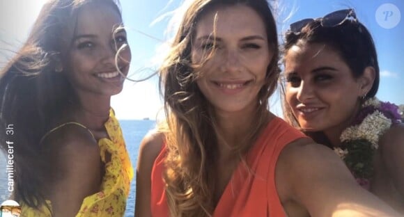 Camille Cerf, Malika Ménard et Flora Coquerel à Mayotte pour l'élection de la Miss locale. Le 24 août 2017