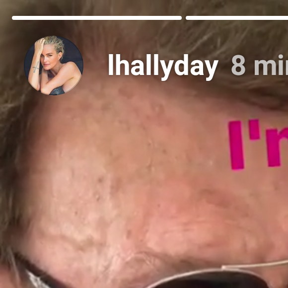 Laeticia et Johnny Hallyday "in love" lors de leurs vacances à Saint-Barthélemy, Instagram, le 24 août 2017.