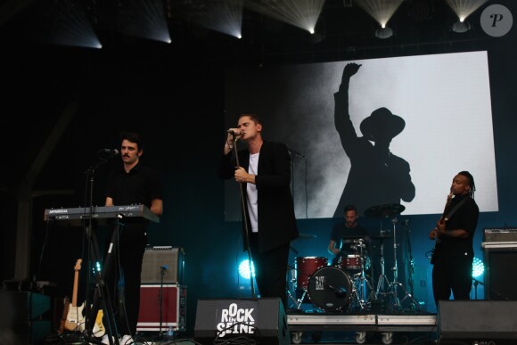 Her en concert au Festival Rock En Seine, au Domaine National de Saint-Cloud, le 26 août 2017 © Lise Tuillier / Bestimage