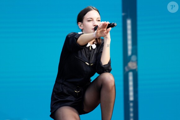 Jain en concert au Festival Rock En Seine, au Domaine National de Saint-Cloud, le 26 août 2017 © Lise Tuillier / Bestimage