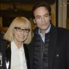 Mireille Darc et Anthony Delon - Vernissage de l'exposition des photographies de Mireille Darc chez Artcurial à Paris le 21 janvier 2016. " Un après-midi à Saint-Germain-des-Prés " regroupe 26 clichés en noir et blanc, intimes et sensibles, qui retracent un moment tout en sensualité dans la vie de Chloé, le modèle choisi par Mireille Darc. © Coadic Guirec/Bestimage