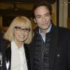 Mireille Darc et Anthony Delon - Vernissage de l'exposition des photographies de Mireille Darc chez Artcurial à Paris le 21 janvier 2016. " Un après-midi à Saint-Germain-des-Prés " regroupe 26 clichés en noir et blanc, intimes et sensibles, qui retracent un moment tout en sensualité dans la vie de Chloé, le modèle choisi par Mireille Darc. © Coadic Guirec/Bestimage