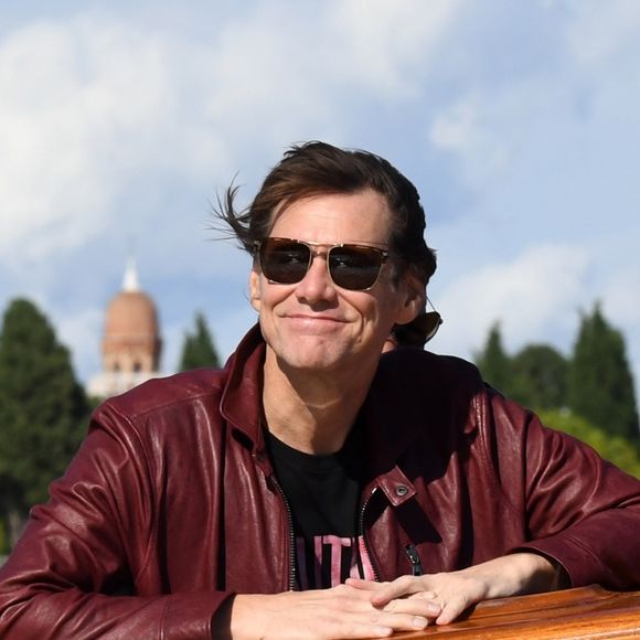 Jim Carrey à son arrivée en bateau lors du 74e Festival International du Film de Venise, la Mostra. Le 4 septembre 2017