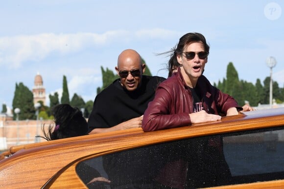 Jim Carrey à son arrivée en bateau lors du 74e Festival International du Film de Venise, la Mostra. Le 4 septembre 2017