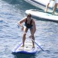 Exclusif - Pier Silvio Berlusconi fait du paddle à Saint-Tropez le 27 août 2017.