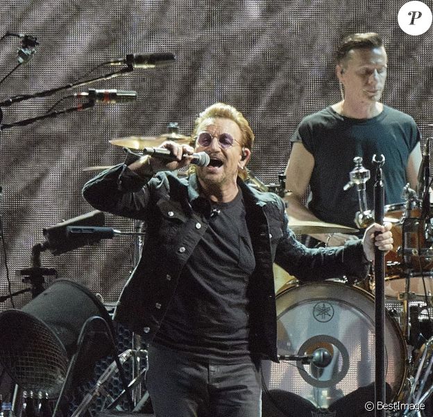 Bono - Le group U2 en concert lors du 'The Joshua Tree Tour 2017' au US Bank Stadium à Minneapolis dans l'État du Minnesota, le 9 septembre 2017