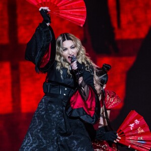 Le Rebel Heart Tour de Madonna à l'AccorHotels Arena (Bercy) à Paris, le 9 décembre 2015.