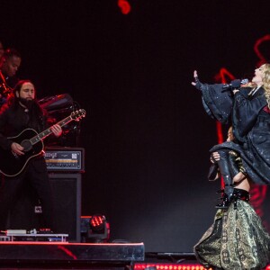 Le Rebel Heart Tour de Madonna à l'AccorHotels Arena (Bercy) à Paris, le 9 décembre 2015.