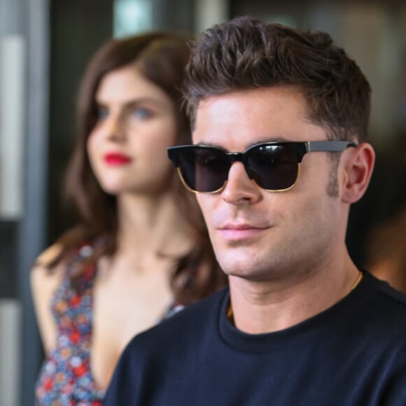 Zac Efron à la sortie de la BBC Radio One à Londres, le 1er juin 2017