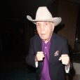 Jake LaMotta en avril 2015 au festival de cinéma de Newport Beach en Californie pour la projection de The Bronx Bull, un second film consacré à sa carrière de boxeur, 35 ans après Raging Bull de Martin Scorsese. Jake LaMotta est mort à 95 ans le 19 septembre 2017.