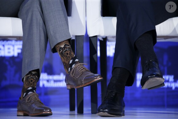 Justin Trudeau (qui porte des chaussettes Chewbacca) au Bloomberg Global Business Forum, au sein du Plaza Hotel de New York, le 20 septembre 2017