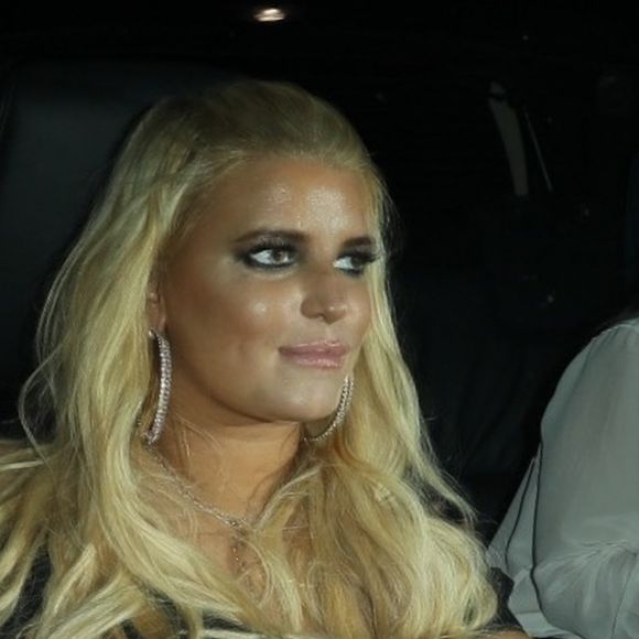 Jessica Simpson et son mari Eric Johnson quittent le restaurant Craig's à Los Angeles le 19 septembre 2017