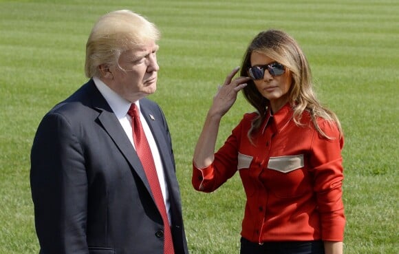 Donald Trump et sa femme Mélania Trump arrivent à la Maison Blanche, le 10 septembre 2017.