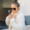 Jennifer Lopez sort de la clinique dermatologique "Lancer Dermatology" du docteur Harold Lancer dans le quartier de Beverly Hills, à Los Angeles, Californie, Etats-Unis, le 12 septembre 2017