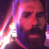 Dan Bilzerian s'est filmé en story Instagram alors qu'il fuyait les lieux du massacre perpétré le 1er octobre 2017 à Las Vegas pendant le concert de Jason Aldean.