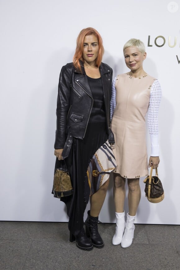 Busy Philipps et Michelle Williams - Soirée d'inauguration de la Maison Louis Vuitton Vendôme. Paris, le 2 octobre 2017. © Olivier Borde/Bestimage