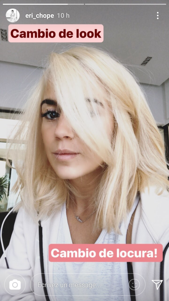 Erika Choperena, la femme d'Antoine Griezmann, est passée du chatain au blond, une nouvelle couleur de cheveux dévoilée sur sa story Instagram. Septembre-octobre 2017.