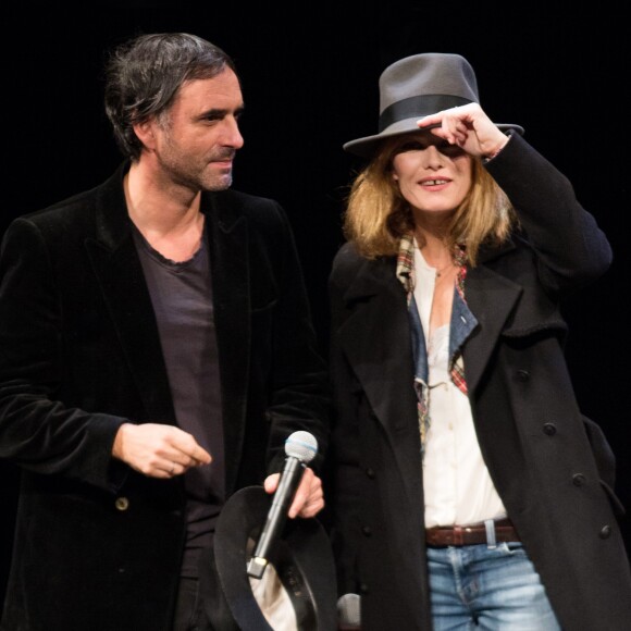 Samuel Benchetrit et sa compagne Vanessa Paradis assistent à la projection du film "Chien" lors du 32e Festival International du Film Francophone de Namur, Belgique, le 4 octobre 2017. © Alain Rolland/ImageBuzz/Bestimage