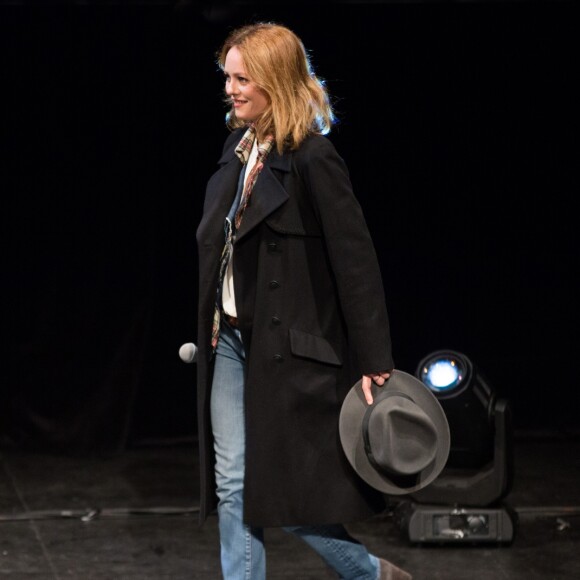 Vanessa Paradis assiste à la projection du film "Chien" lors du 32e Festival International du Film Francophone de Namur, Belgique, le 4 octobre 2017. © Alain Rolland/ImageBuzz/Bestimage