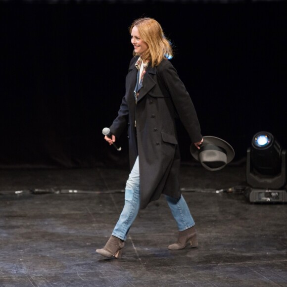 Samuel Benchetrit et sa compagne Vanessa Paradis assistent à la projection du film "Chien" lors du 32e Festival International du Film Francophone de Namur, Belgique, le 4 octobre 2017. © Alain Rolland/ImageBuzz/Bestimage