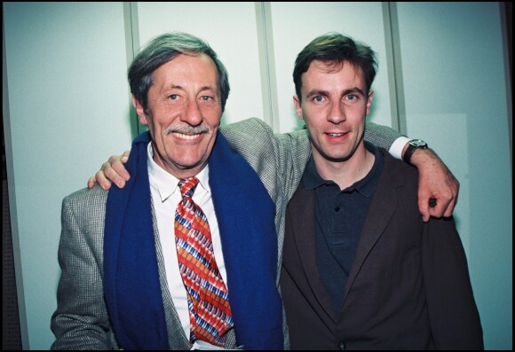 Jean Rochefort et son fils Julien - Générale de la pièce Mort d'un commis voyageur en 1996