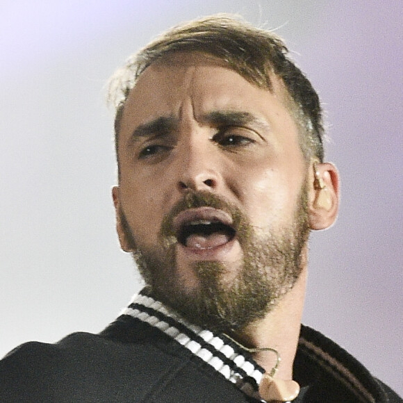 Christophe Willem - Concert "Paris, À nous les Jeux!" pour fêter l'attribution des Jeux Olympiques et Paralympiques d'été 2024 sur la place de l'hôtel de ville de Paris, France, le 15 septembre 2017. © Pierre Perusseau/Bestimage