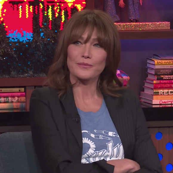 Carla Bruni et Yolanda Hadid invitées de "Watch What Happens Live!" présenté par Andy Cohen sur la chaîne Braco, le 10 octobre 2017.