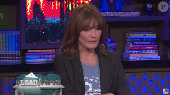 Carla Bruni et Yolanda Hadid invitées de "Watch What Happens Live!" présenté par Andy Cohen sur la chaîne Braco, le 10 octobre 2017.