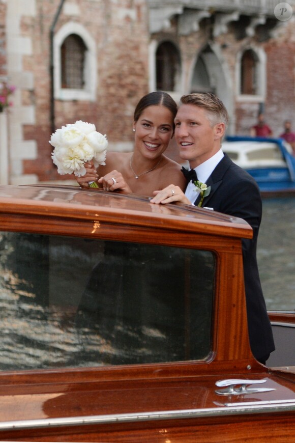 Bastian Schweinsteiger et Ana Ivanovic ont célébré leur mariage religieux en l'église Santa Maria della Misericordia à Venise le 13 juillet 2016, en présence de près de 300 invités.