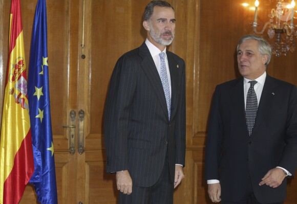 Le roi Felipe VI d'Espagne a reçu en audience avec le président du Parlement Européen Antonio Tajani à Oviedo. Le 20 octobre 2017  Spanish King Felipe VI during an audience with European Parliament President , Antonio Tajani in Oviedo, October 20th, 201720/10/2017 - Oviedo