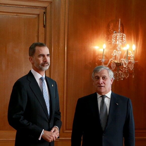 Le roi Felipe VI d'Espagne a reçu en audience avec le président du Parlement Européen Antonio Tajani à Oviedo. Le 20 octobre 2017  Spanish King Felipe VI during an audience with European Parliament President , Antonio Tajani in Oviedo, October 20th, 201720/10/2017 - Oviedo