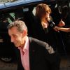 Carla Bruni et Nicolas Sarkozy arrivent à leur hôtel à Athènes en Grèce le 22 octobre 2017. Carla Bruni sera en concert les 23 et 24 octobre 2017 au théâtre Pallas dans le cadre de sa tournée "French Touch".