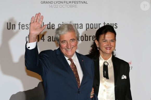 Jean-Loup Dabadie et sa femme Véronique lors du photocall de la soirée de remise de prix au Festival Lumière à Lyon le 20 octobre 2017.