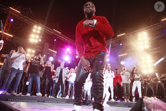 Exclusif - Maitre Gims - Concert pour la tolérance à Agadir le 14 octobre 2017. Cette grande soirée sera diffusée le samedi 28 octobre 2017 sur la chaine W9. Afin de célébrer la paix, le dialogue et l'amitié entre les cultures «La grande soirée des Mille et une nuits de Maître Gims», musicale et festive, se veut être un trait d'union entre les deux rives de la Méditerranée. Enregistrée à Agadir au Maroc, cette soirée sera présentée par Jérôme Anthony et accueillera MaîtreGims en invité spécial, entouré d'artistes de différents horizons © Christophe Aubert via Bestimage