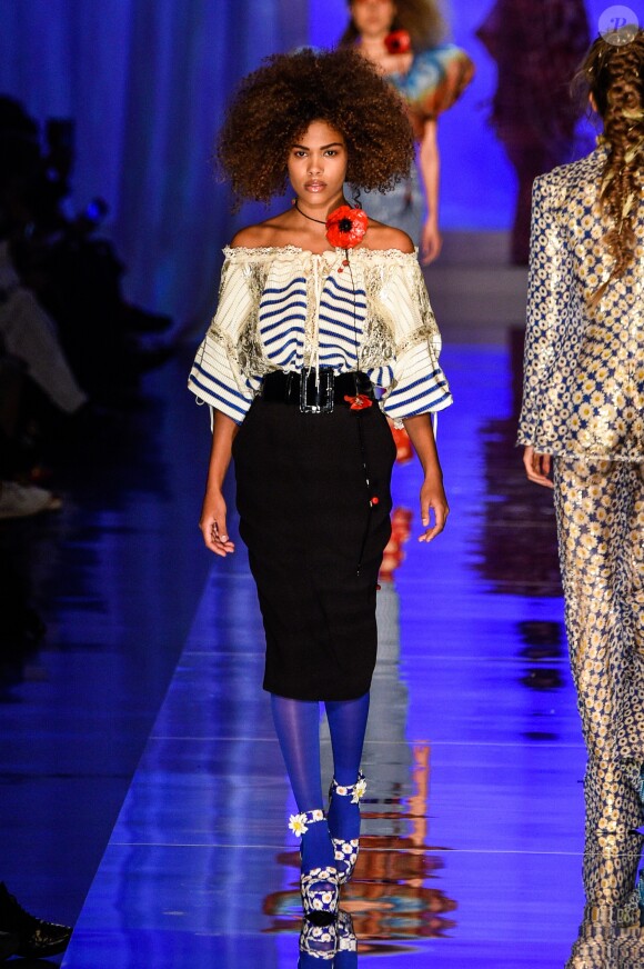 Tina Kunakey - Défilé de mode Jean Paul Gaultier collection Haute Couture Printemps/Eté 2017 lors de la fashion week à Paris, France, le 25 janvier 2017.