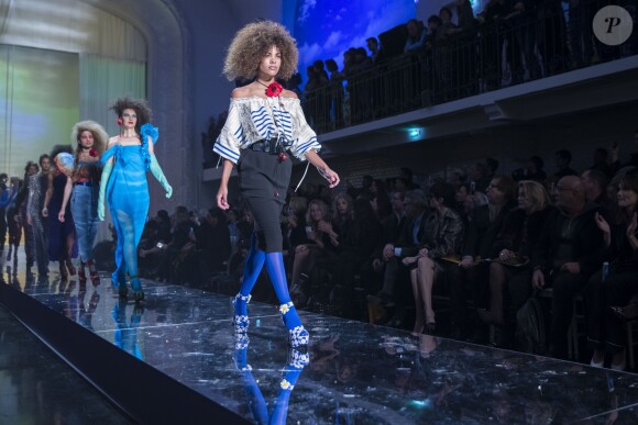Tina Kunakey - Défilé de mode Jean Paul Gaultier collection Haute Couture Printemps/Eté 2017 lors de la fashion week à Paris, France, le 25 janvier 2017. © Olivier Borde/Bestimage