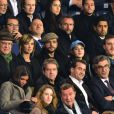 Isabelle Ithurburu et son compagnon Maxime Nucci, Jain, Nasser Al-Khelaïfi (président du PSG), Jean-Claude Blanc (manager général du PSG) et Jean-Pierre Rivère (président de Nice) en haut à droite - People dans les tribunes du Parc des Princes lors du Match PSG contre Nice le 27 octobre 2017. © Giancarlo Gorassini/Bestimage