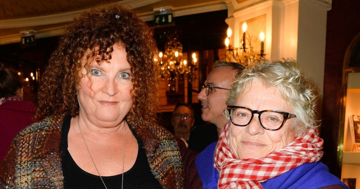 Conjoint Valerie Mairesse Et Son Compagnon Semi-exclusif - Valérie Mairesse et Joéee Dayan - Générale de la pièce