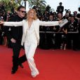 Mélanie Laurent et Quentin Tarantino dansent sur le tapis rouge, à Cannes, juste avant la projection du film Inglourious Basterds. 20/05/09