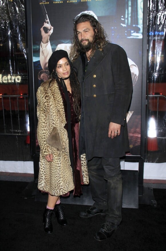 Lisa Bonet et Jason Momoa lors de la première mondiale ''Ils vivent la nuit '' (Live By Night) à Los Angeles, le 9 janvier 2017.