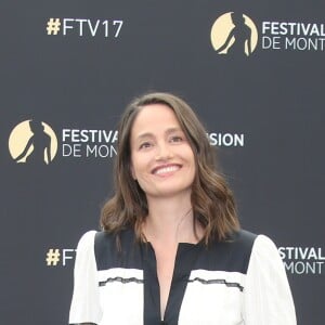 Marie Gillain lors du photocall de "Candice Renoir" lors du 57e Festival de la télévision de Monté-Carlo le 17 juin 2017. © Denis Guignebourg / Bestimage