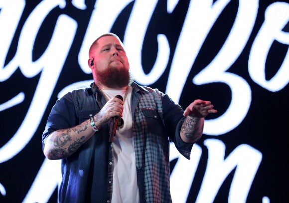 Rag'n'Bone Man en concert lors du festival Radio 1's Big Weekend organisé par la BBC à Hull le 27 mai 2017.