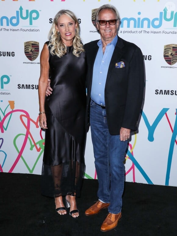 Margaret Devogelaere et son mari Peter Fonda - Soirée de gala de la fondation "The Hawn" à Los Angeles le 3 novembre 2017.