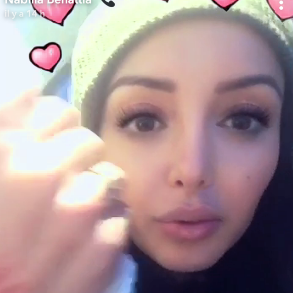 Nabilla Benattia à l'hôpital, Londres, dimanche 5 novembre 2017, Snapchat