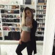 Carol Cabrino, compagne du footballeur Marquinhos, pose enceinte sur Instagram le 9 octobre 2017.
